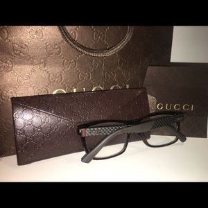 GUCCI GLASSES✨